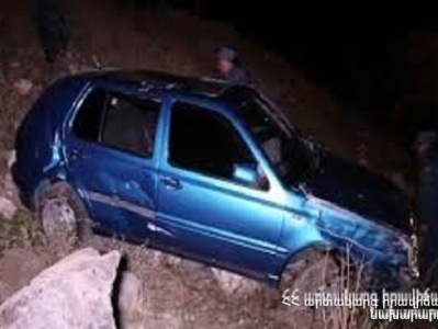 Երևան-Մեղրի ճանապարհին քաղաքացին փորձել է ինքնասպանություն գործել՝ մեքենայով նետվելով ձորը
