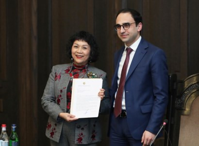 Armenia Deputy PM meets with WITSA chairwoman