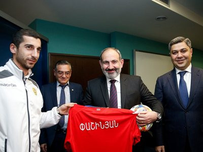 «Այսօր գնում ենք ֆուտբոլ». Նիկոլ Փաշինյան