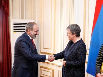 Armenia PM, PACE President discuss cooperation for strengthening of democracy (PHOTO)