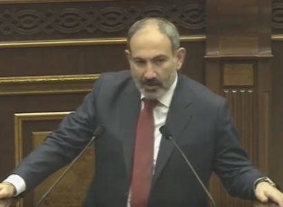 Ուսանողի վրա դուռ փակած ռեկտորն անելիք չունի Հայաստանում․ Փաշինյան