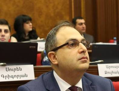 «Հրապարակ». Նիկոլի ձայնով զանգեցի Սերժ Սարգսյանին