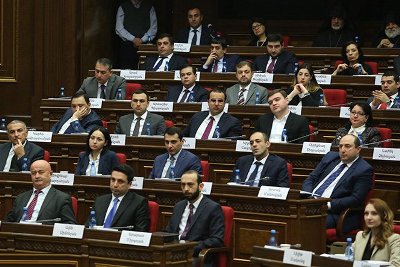 «Հրապարակ». Մեսիջ. «Իմ քայլը» Փաշինյան-Ալիեւ հանդիպմանն ընդառաջ մեկնում է Արցախ