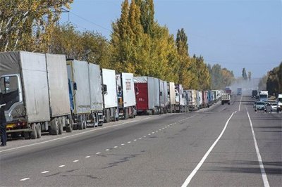 «Ժամանակ». Ոչ թե 44, այլ 40 տոննա. Մի գիշերվա մեջ որոշում են փոխել եւ Վրաստանով ներկրման խոչընդոտ ստեղծել