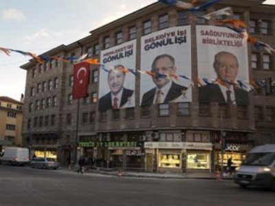 2 killed, dozens injured amid Turkish elections