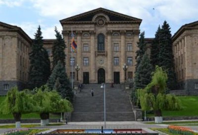 «Ժողովուրդ». Թեժ քննարկում է լինելու. Ընդդիմադիր պատգամավորները անհամբեր են ու կամուկացի մեջ