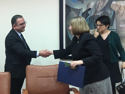 Տիգրան Խաչատրյանն ԱՄՆ դեսպանի հետ քննարկել է տնտեսական հարաբերությունները խորացնելու հնարավորությունները