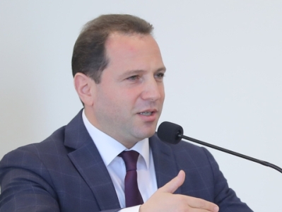 2016-ի ապրիլին Ադրբեջանի ագրեսիայի կապակցությամբ քրեական գործեր են հարուցվել. Դավիթ Տոնոյան