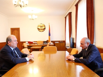 Արմեն Սարգսյանը հանդիպել է Բակո Սահակյանի հետ