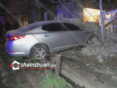 Երեւանում մեքենան մխրճվել է տան մեջ․ երկու երեխա է հոսպիտալացվել
