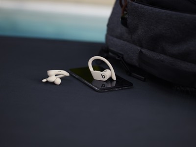 Apple-ը ներկայացրել է Powerbeats Pro անլար ականջակալների լրակազմը
