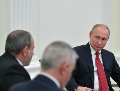 «Ժամանակ». Փաշինյան-Ալիեւ ինչ արդյունքի մասին է խոսում Զախարովան. Պուտինի խնդիրը