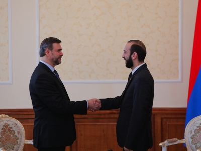ՀՀ-ում Չեխիայի դեսպանը հրաժեշտի հանդիպում է ունեցել Արարատ Միրզոյանի հետ. նա դեսպան կլինի Վրաստանում
