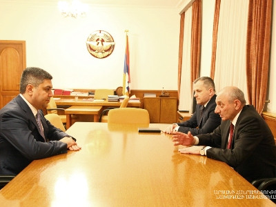 Artsakh President receives Armenia NSS head