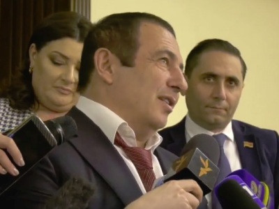 «Պետք է հասկանանք, ոչ թե ձևական հելնեն, գնան մի հատ ծաղիկ դնեն». Ծառուկյանը մեկնաբանեց, թե ինչու չի այցելում «Եռաբլուր»