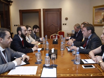 Armenia’s Mirzoyan meets with speaker of Belgium Chamber of Representatives