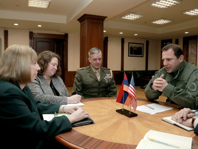 Armenian Defense Minister receives US Ambassador