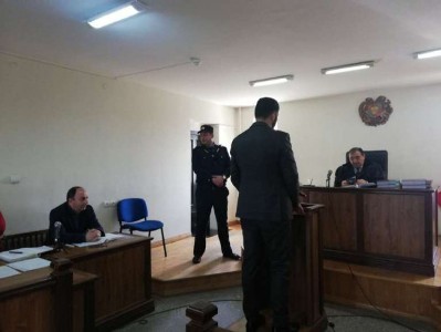 Ոստիկանների կողմից պարբերաբար բռնության եմ ենթարկվել.  Սանասարյանը՝ ՊՊԾ գնդի գրավմանը հաջորդած դեպքերի մասին