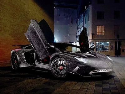 Lamborghini Aventador-ը զարդարել են Swarovski-ի 2 մլն բյուրեղներով