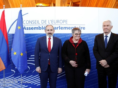 Բոլոր գողականները, դանակով հարց լուծողները, պպզածները կպառկեն ասֆալտին. Նիկոլ Փաշինյանը՝ Ստրասբուրգում