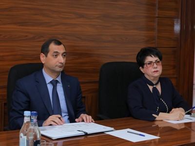 Artsakh parliament's committee holds discussion