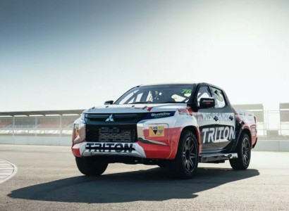 Mitsubishi-ն L200-ը պիկապին սովորեցրել է «հարյուր» բացել 3,5 վայրկյանում