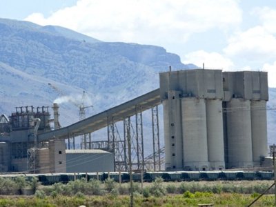 «Մարդկային առումով ճիշտ եք, բայդ սա բիզնես է». Սեդրակ Առուստամյանը՝ «Արարատցեմենտի» կրճատվող աշխատակիցներին