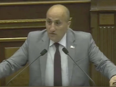 Ես հավատում եմ, որ Մարուքյանը մանրաթելերի մակարդակով տիրապետում է Սերժ Սարգսյանի կոստյումի մանրամասներին. Հովակիմյան