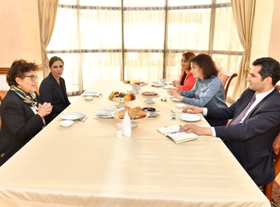Armenia PM's wife, Hovnanian Foundation representative discuss cooperation