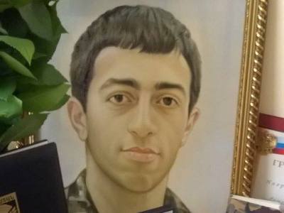 Ես իմ որդուն բացակա չեմ դնում. Հրազդանում նշել են Ապրիլյան պատերազմում զոհված Սարգիս Սահակյանի ծննդյան օրը (ֆոտո)