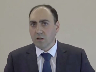 «Զայրացա, երբ նկատեցի, որ ինձ երկար է նայում». Ավագանու ԲՀԿ–ական անդամը պարզաբանում է