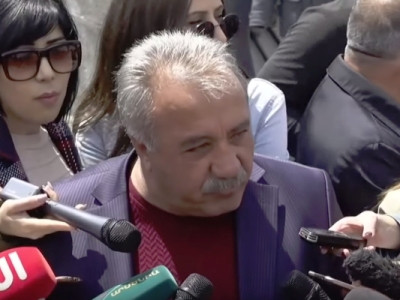 «Եթե չկարողանամ խորովածի միս ճարել, կարտոշկա կուտեմ». Սասուն Միքայելյանը՝ «քաղաքացու օրը» նշելու մասին