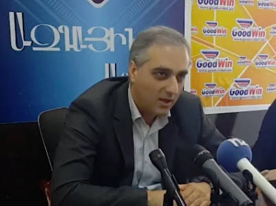 Կառավարության կադրերը հիմնականում քայլիչներ, քծնողներ, ապազգային դեմքեր են. քաղաքագետ
