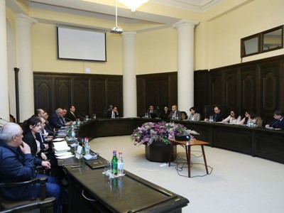 Պետական ծառայությունների մատուցման ոլորտում պետք է վարվի միասնական քաղաքականություն. Տիգրան Ավինյան