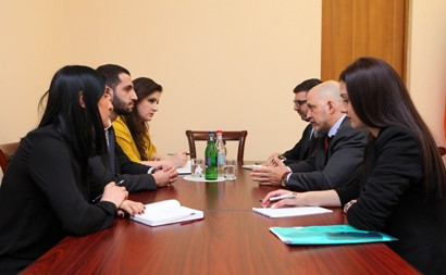 Armenian parliamentary committee chair receives Argentine Ambassador