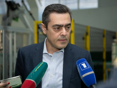 Արտադրության նոր ռոբոտացված հոսքագիծը կբարձրացնի SolarOn արեւային վահանակների մրցունակությունը