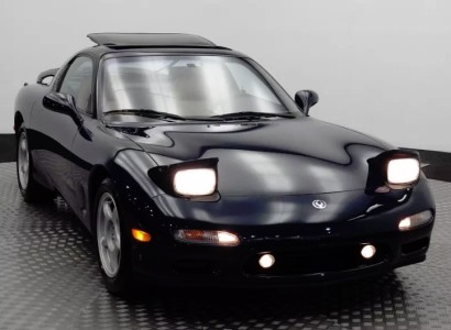 25 տարեկան Mazda RX-7-ը վաճառել են նոր Porsche-ի գնով