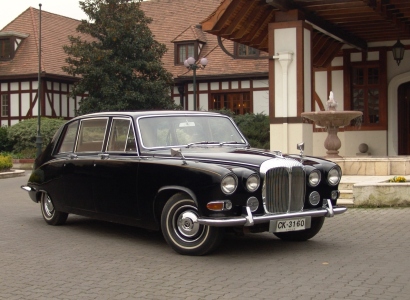 Daimler ընկերությունում պատկերացում չունեն, թե որտեղից Հյուսիսային Կորեայի ղեկավարին իրենց լիմուզինները