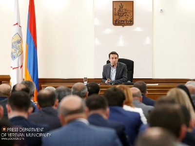 Հենց այսօր հանու՛մ եք մեծահարուստների տների կողքի աղբամանները. Հայկ Մարությանը՝ «Սանիթեքի» ներկայացուցիչին