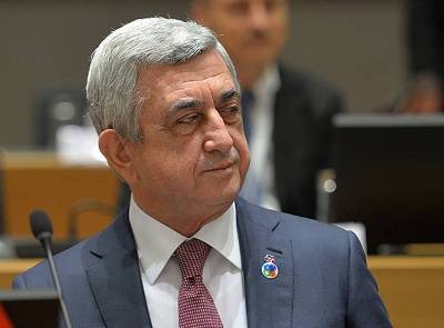 «Հրապարակ». Ստուգողական թեստ. Սերժ Սարգսյանը երկու խաղ է խաղում