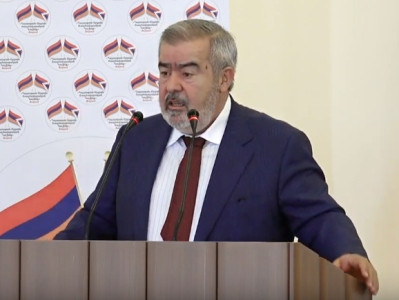 Former ARF-D Bureau representative on Artsakh and war