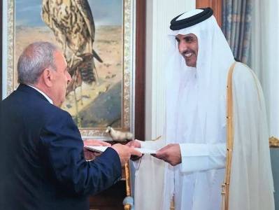 Armenian ambassador to Qatar presents Letters of Credence to Emir