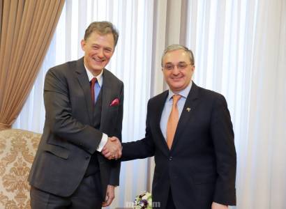 Armenian FM meets with US Deputy Assistant Secretary