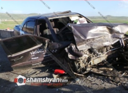 Խոշոր վթար Երևան–Գյումրի ճանապարհին. երկու մահացածներից մեկը 2 տարեկան աղջիկ է