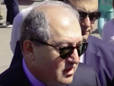 Դատարկ տեղեկություններ են. Արմեն Սարգսյանը` իշխանությունն իր ձեռքը վերցնելու մասին