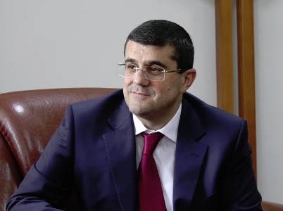 Եթե ուզում ենք երկարաժամկետ խաղաղություն, պետք է ժողովուրդները իրար հետ շփվեն․ Արայիկ Հարությունյան