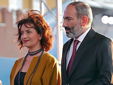 Armenia PM, wife to head for China