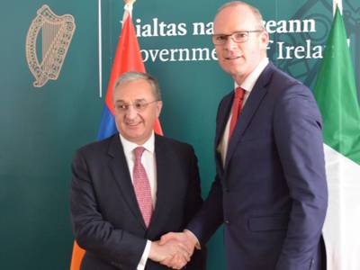 Armenian FM meets with Irish counterpart
