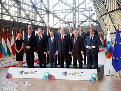 Armenia PM participates in official dinner dedicated to 10th anniversary of Eastern Partnership