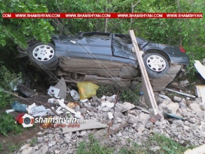 Վայոց Ձորում 25-ամյա տղան խմած վիճակում Mercedes-ով մխրճվել է առեւտրի կրպակի մեջ, ապա շրջված հայտնվել գետի ափին